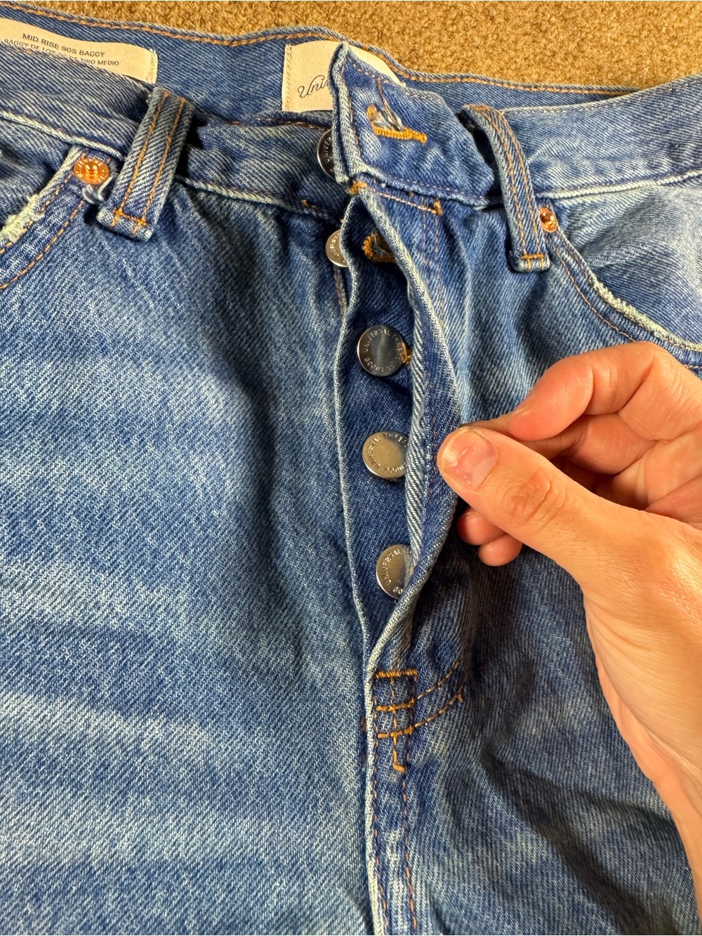 Universal Thread Jeans Size 6 Women's Mid Rise 90s Baggy Dark Wash Distressed - Picture 5 of 12